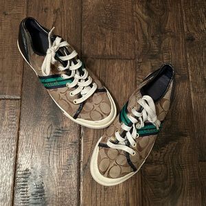 Coach shoes sz 7